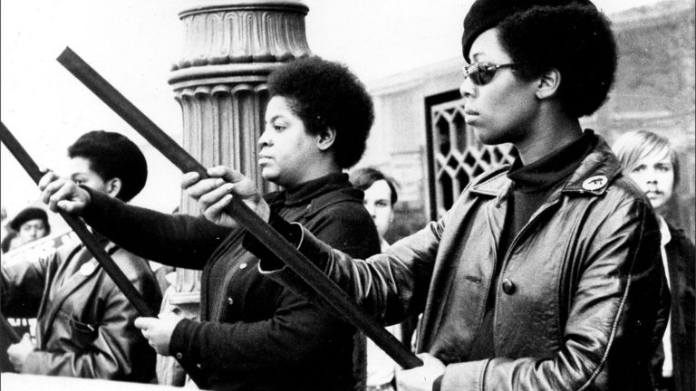 4. Les femmes au sein du Black Panther Party maroons.black